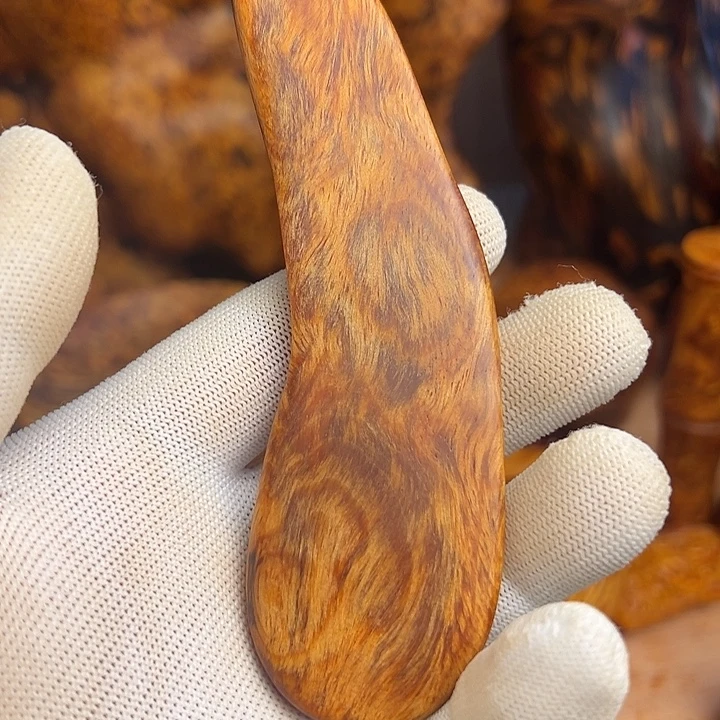 无事牌松木（琥珀木）