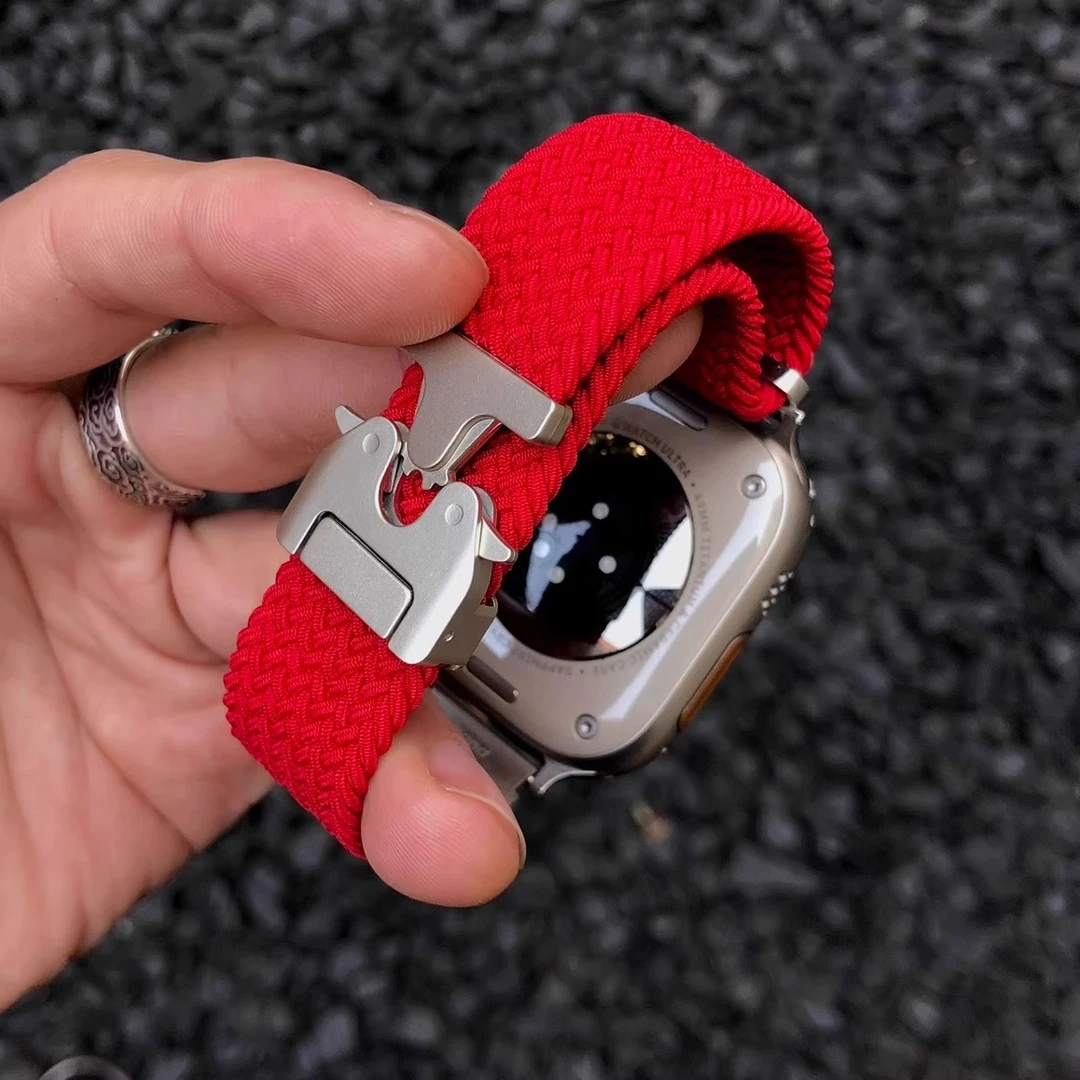 卡容新年红适用苹果手表ultra2表带S10柔软编织iwatch机器人S987