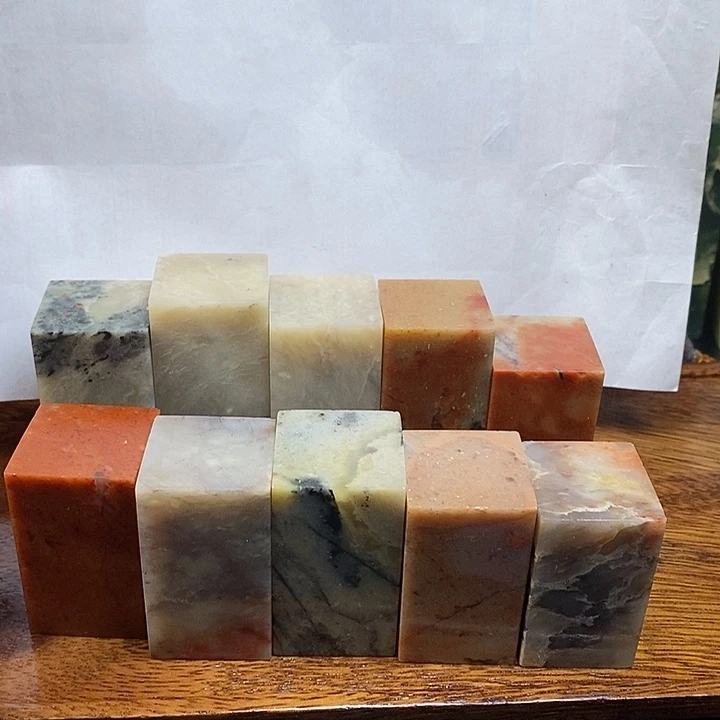 老挝石偏远满百包邮