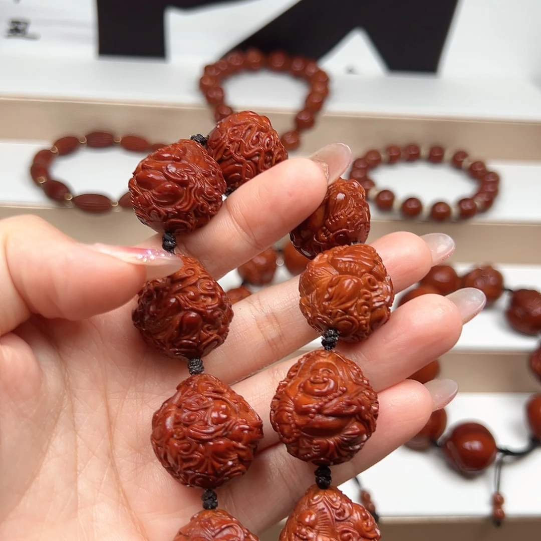 ****以手串橄榄核财弥手串