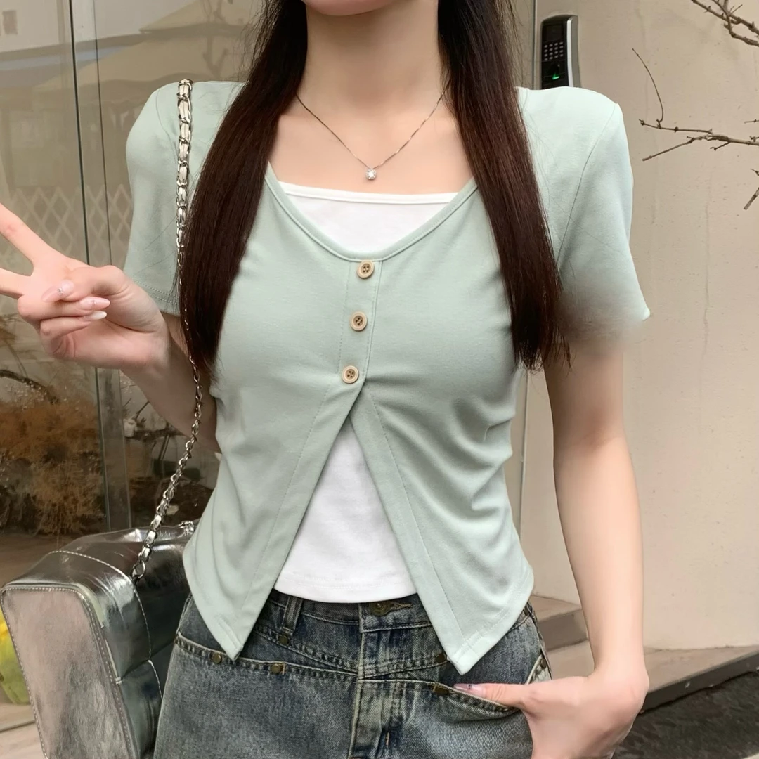 2025夏季新款 休闲辣妹设计感显瘦短款百搭上衣假两件女装