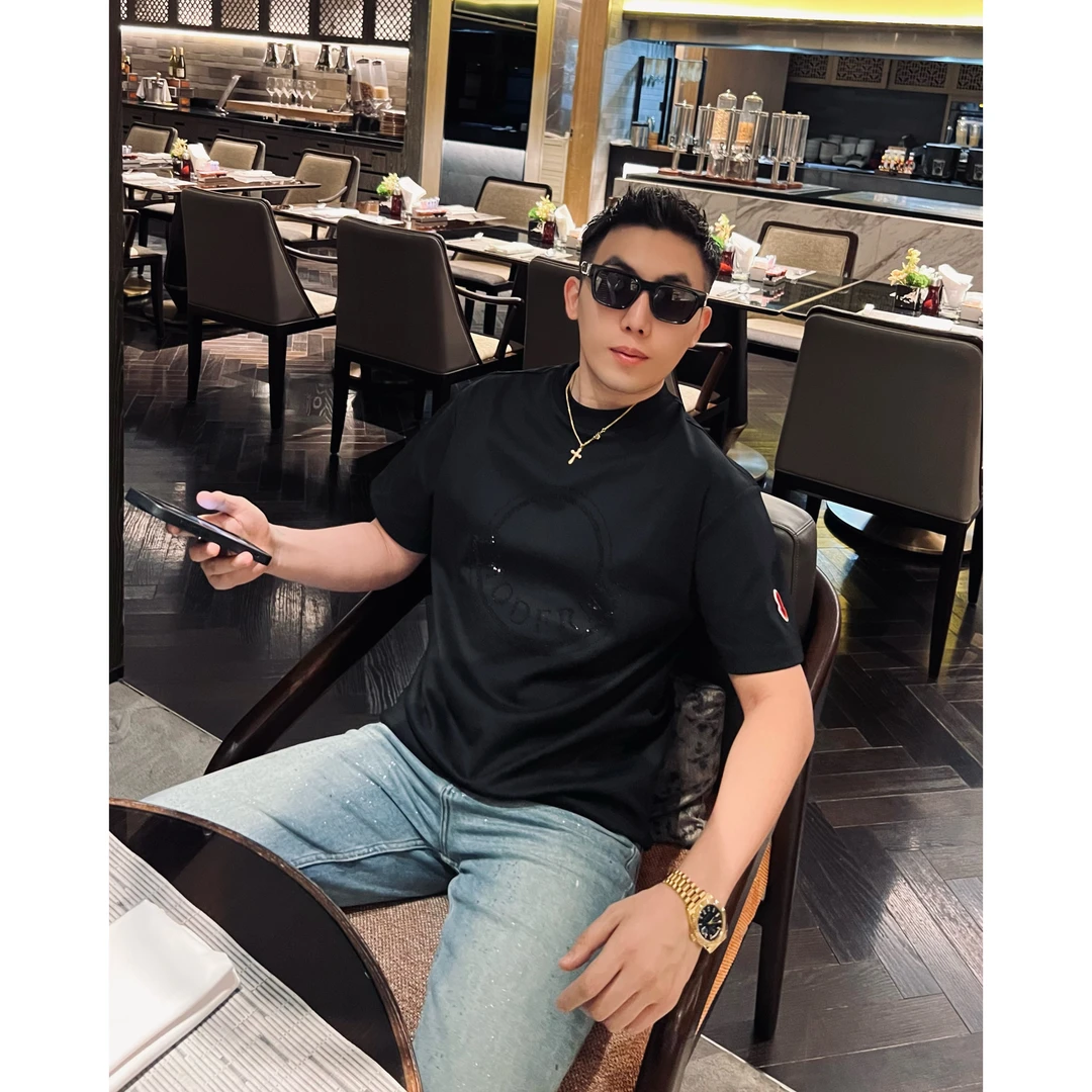 【奥钻玛雅】25春夏立体奥钻闪亮小标宽松版型短袖T恤男士时尚网红