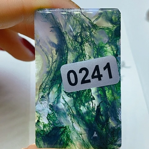 未镶嵌颈饰玛瑙/玉髓阳**海