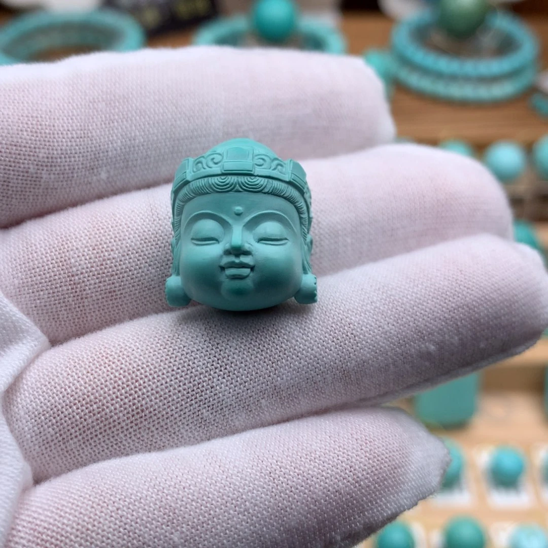 绿松石未镶嵌珠宝奇石