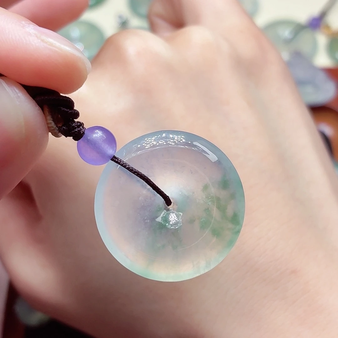 翡翠未镶嵌颈饰平安扣23.9mm-4.9mm