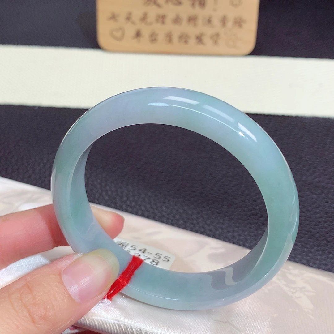 翡翠未镶嵌手镯278