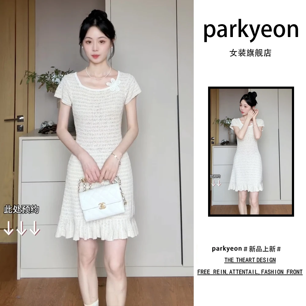 气质名媛通勤连衣裙女夏季新款收腰显瘦裙子设计感轻薄短裙潮ins