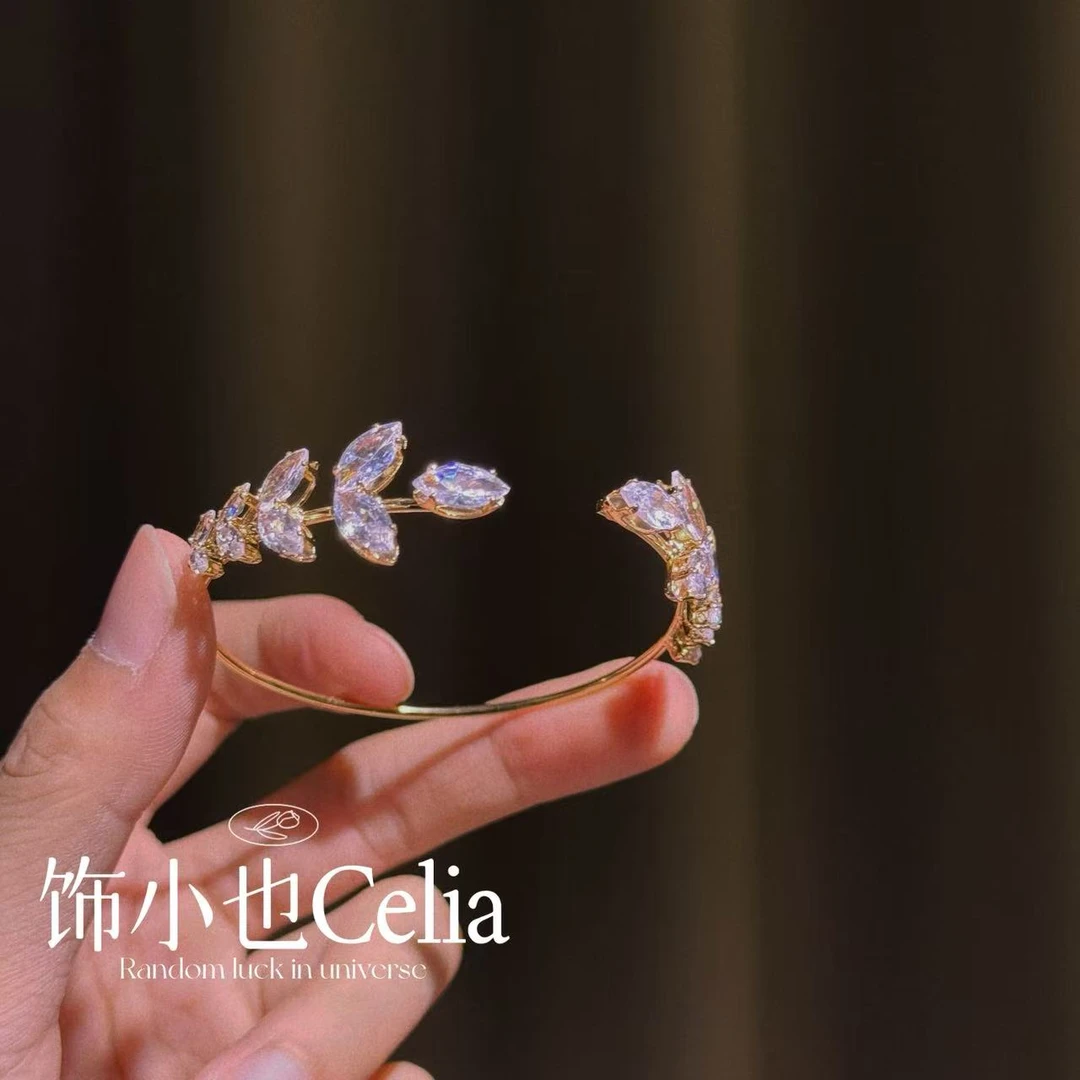 纯铜手镯 百搭小众【桂冠】高级感中古瑞丽轻奢风手镯时尚镶钻精致