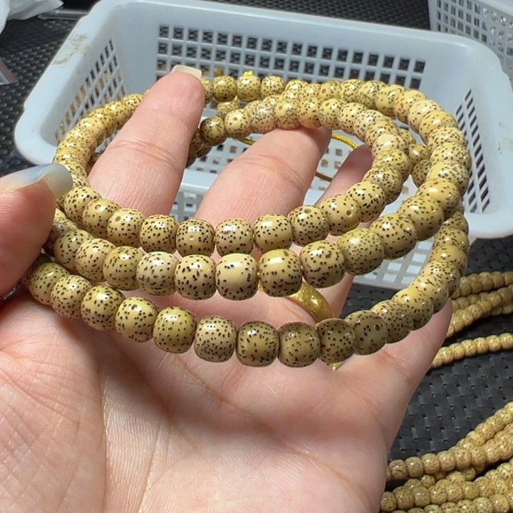 星月菩提吊坠原脂黄87老型脖挂