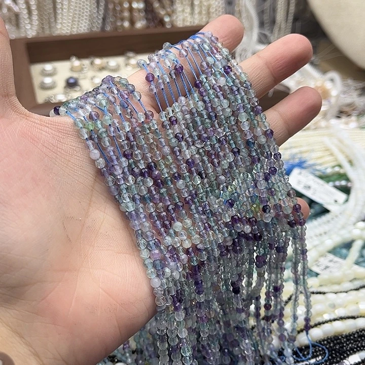 玛瑙/玉髓未镶嵌珠宝半成品一条3mm左右彩萤石刻面