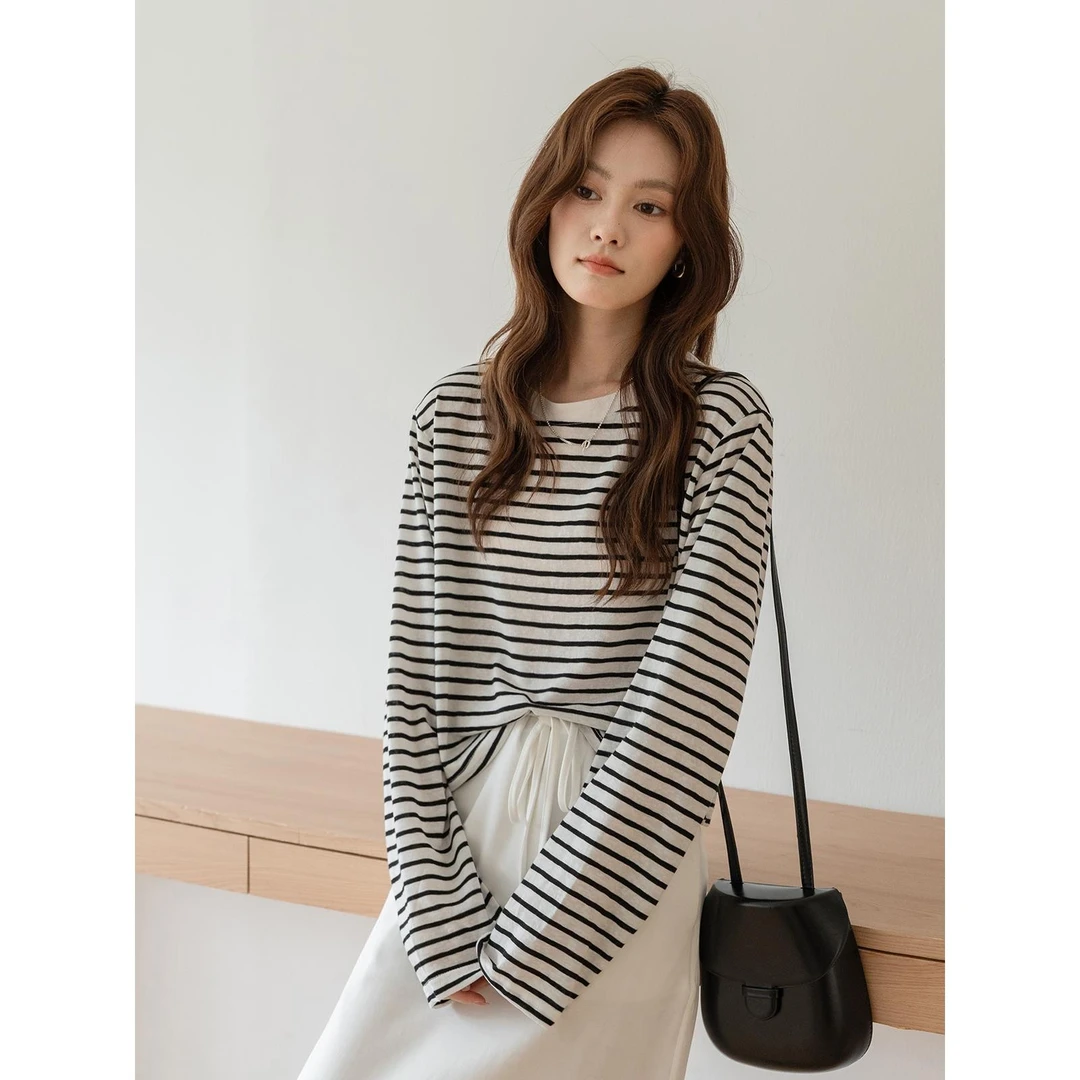 休闲韩系慵懒风撞色长袖圆领条纹T恤女2025秋季新款宽松百搭上衣