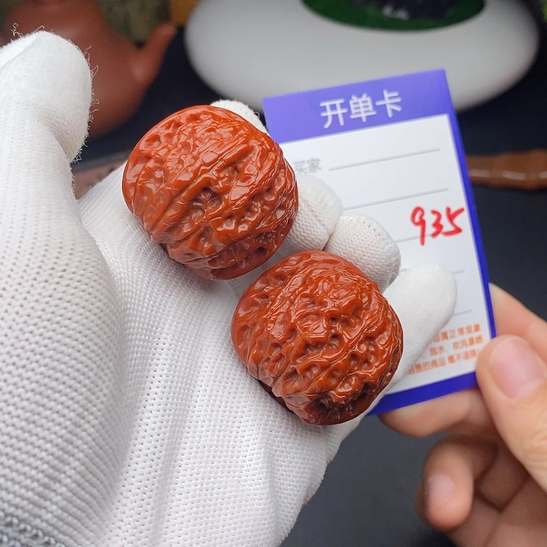 文玩核桃把件37血麒麟935