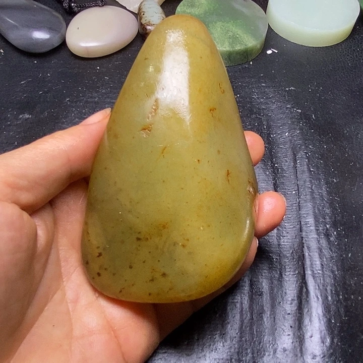 和田玉未镶嵌摆件