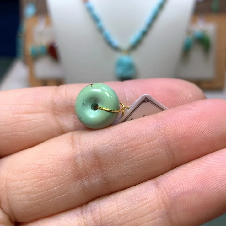 绿松石未镶嵌平安扣