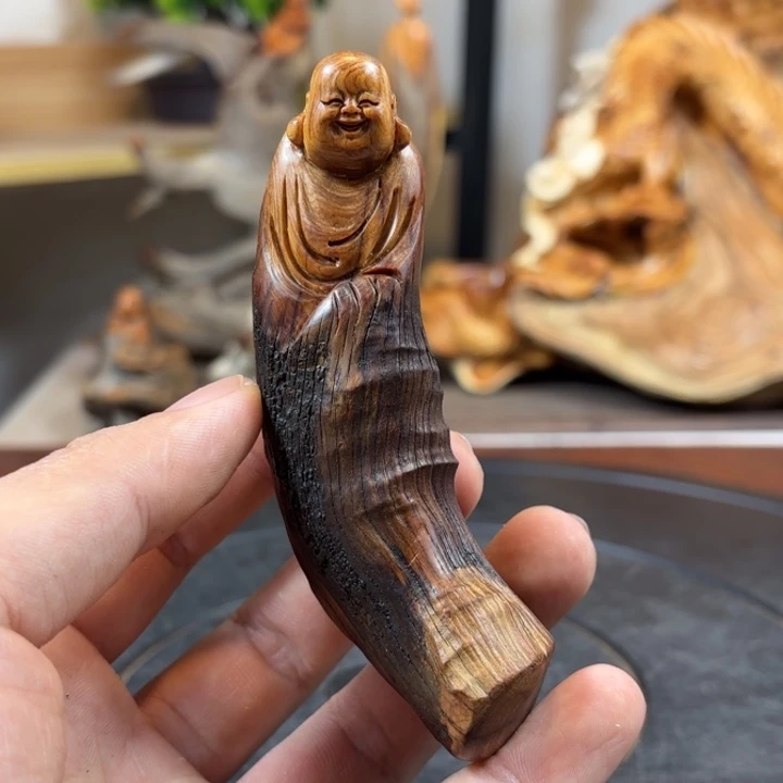 柏木（崖柏）xghcghhvbbn