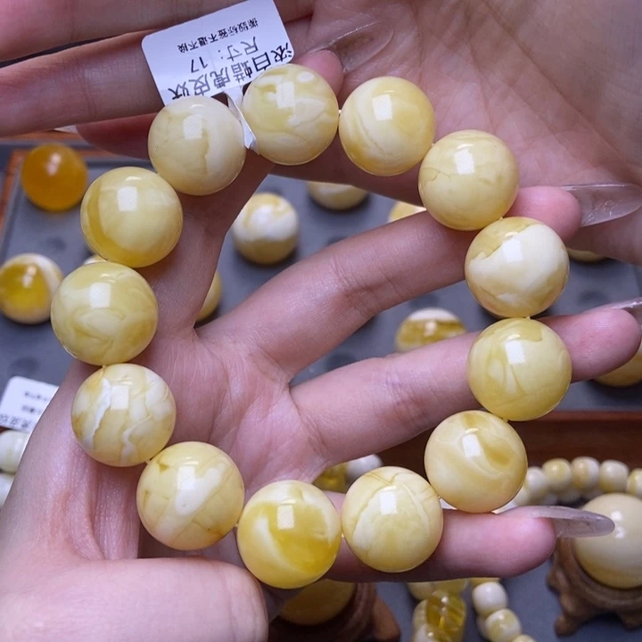 裸石琥珀未镶嵌17