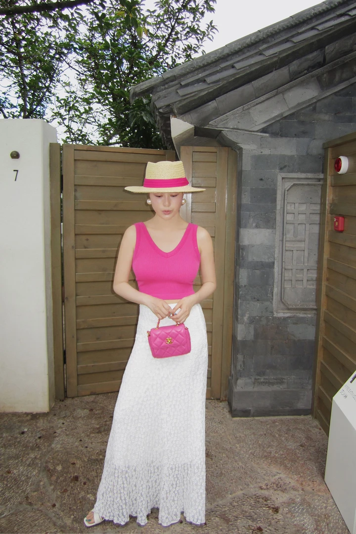 百搭背心 (有胸杯解决你不需要穿内衣的难解)     250169