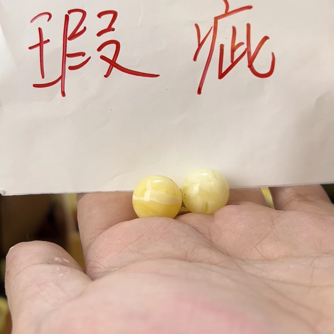 琥珀珠宝奇石未镶嵌多样性发其一