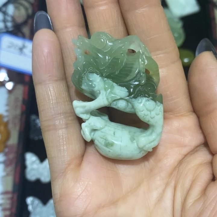 蛇纹石玉合金颈饰