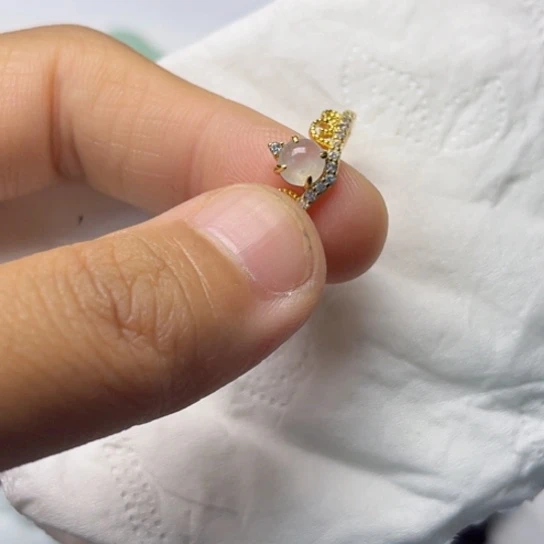 翡翠未镶嵌颈饰蛋面