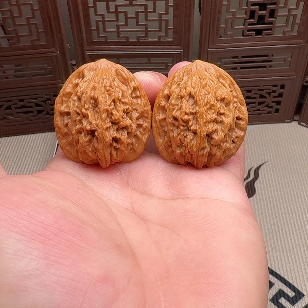 文玩核桃把件40尺全品麦穗虎头