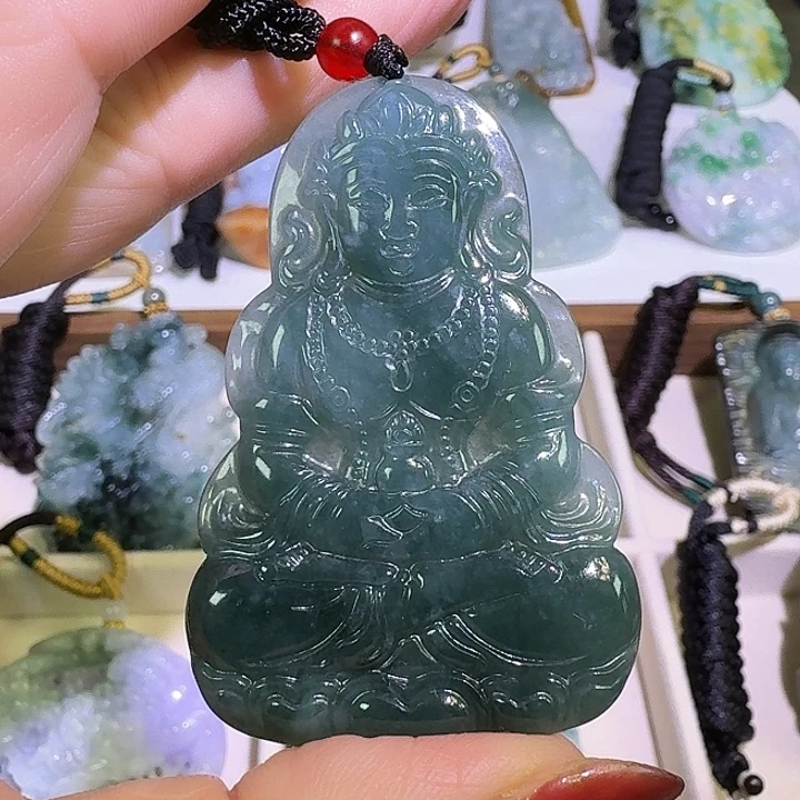 颈饰未镶嵌翡翠A货