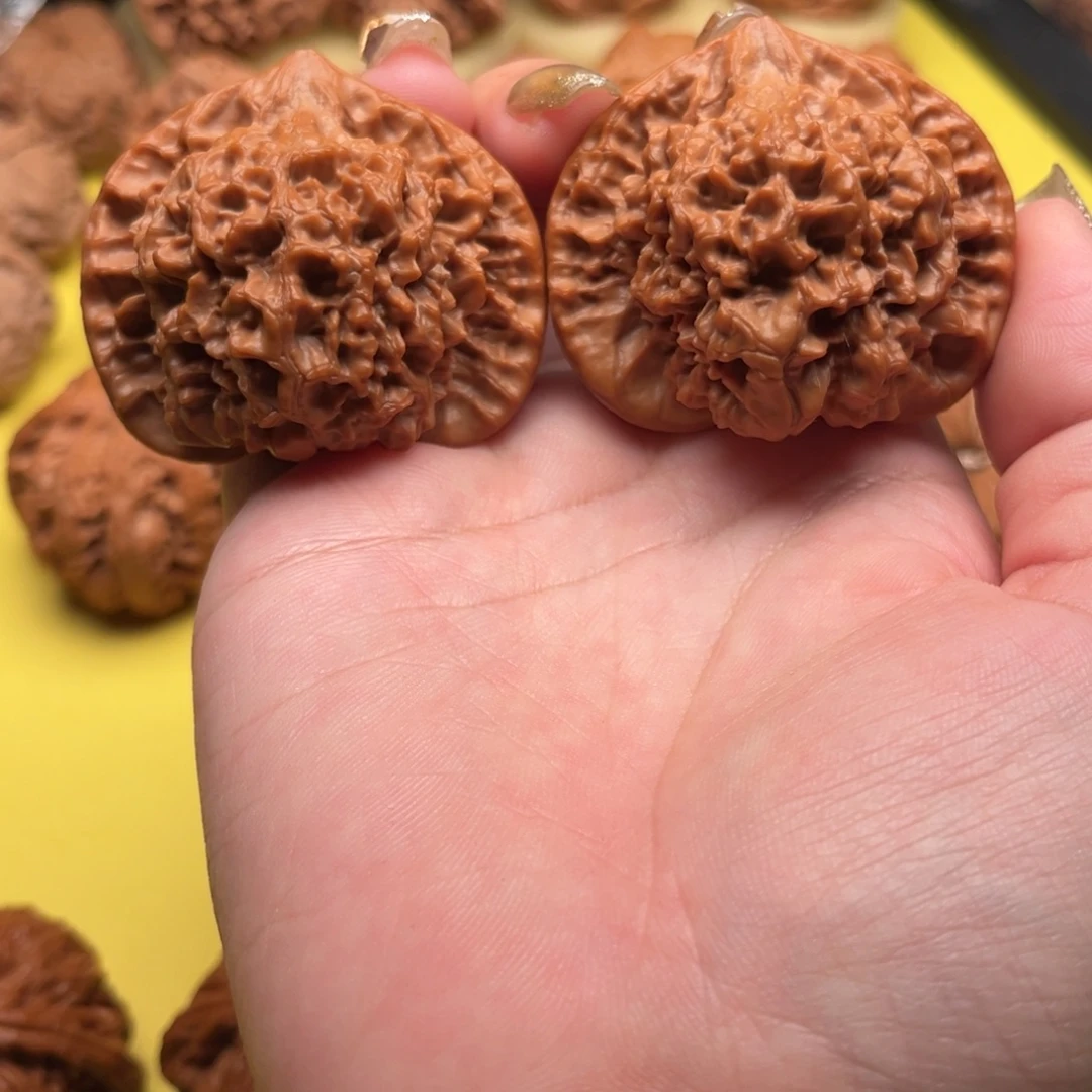 桃核吊坠50麒麟文官帽文玩核桃