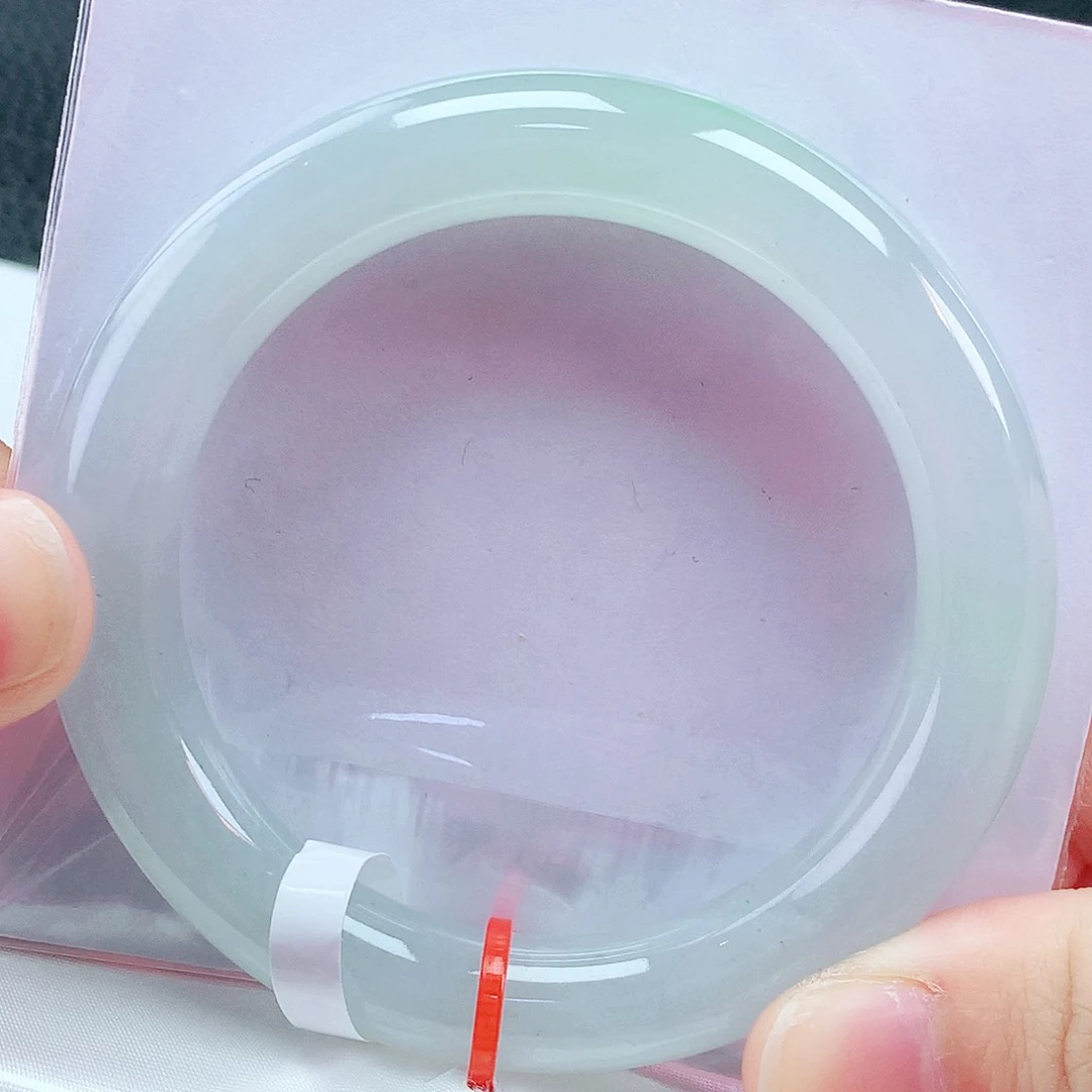 未镶嵌手镯（圆镯）翡翠52圈