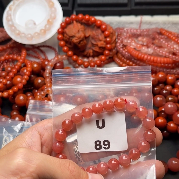 南红玛瑙未镶嵌多样性发货默认微瑕称重9mm