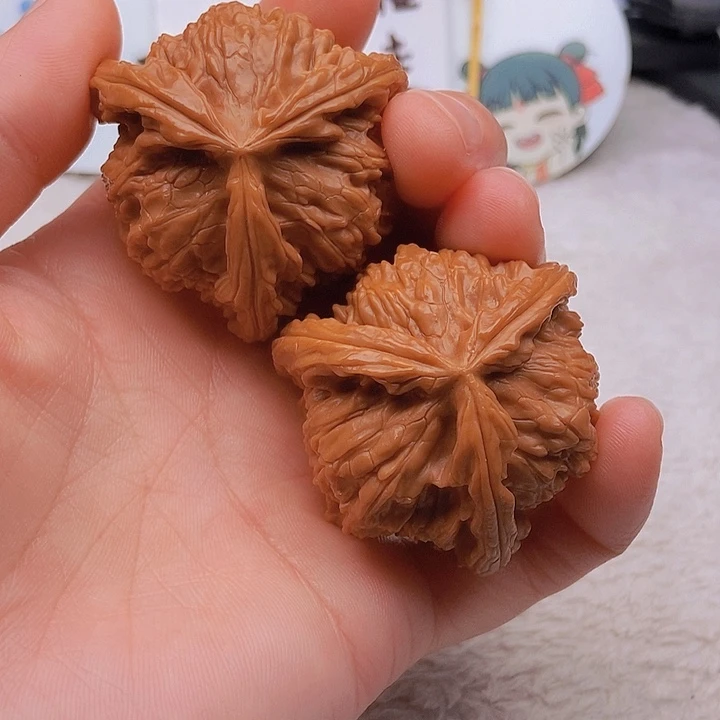 吊坠文玩核桃白****巴三棱