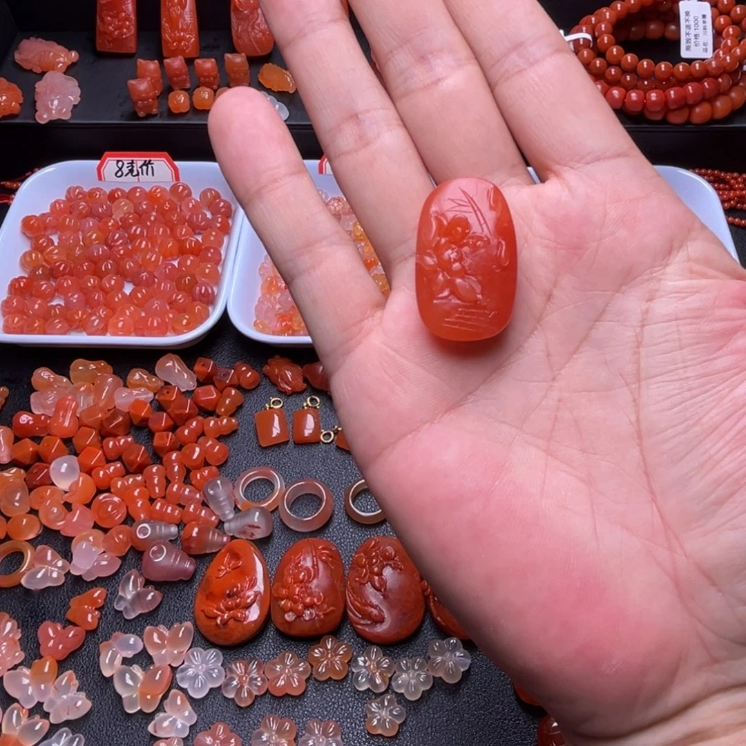 开***~南红玛瑙未镶嵌珠宝半成品