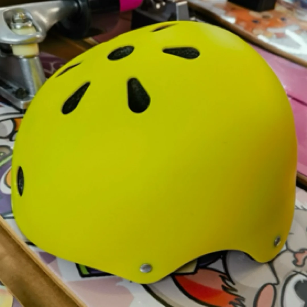 头盔可调节高强度黑泡头盔