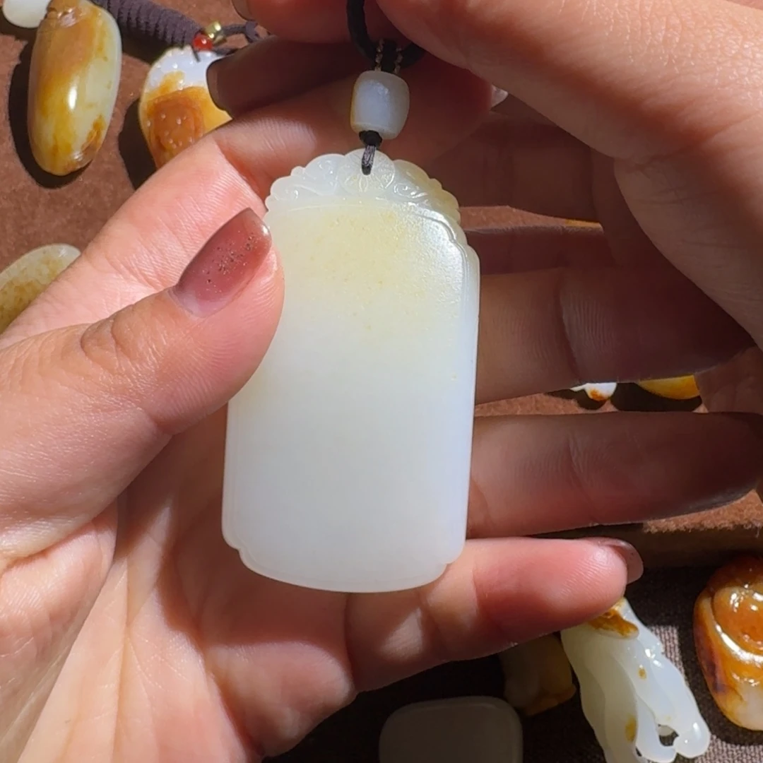 和田玉挂件未镶嵌比***者