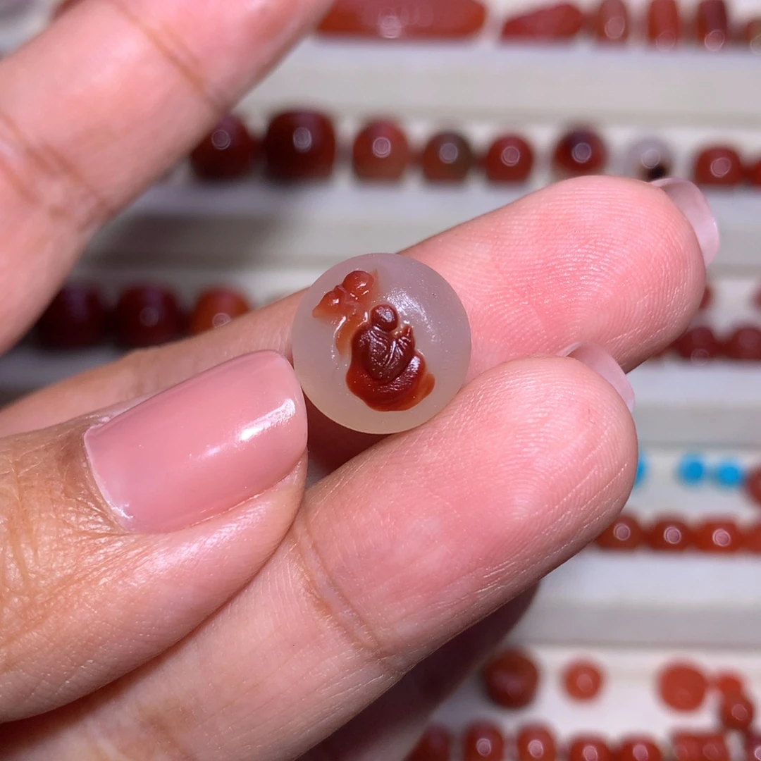 南红玛瑙未镶嵌圆珠12.8悟道冰飘俏色