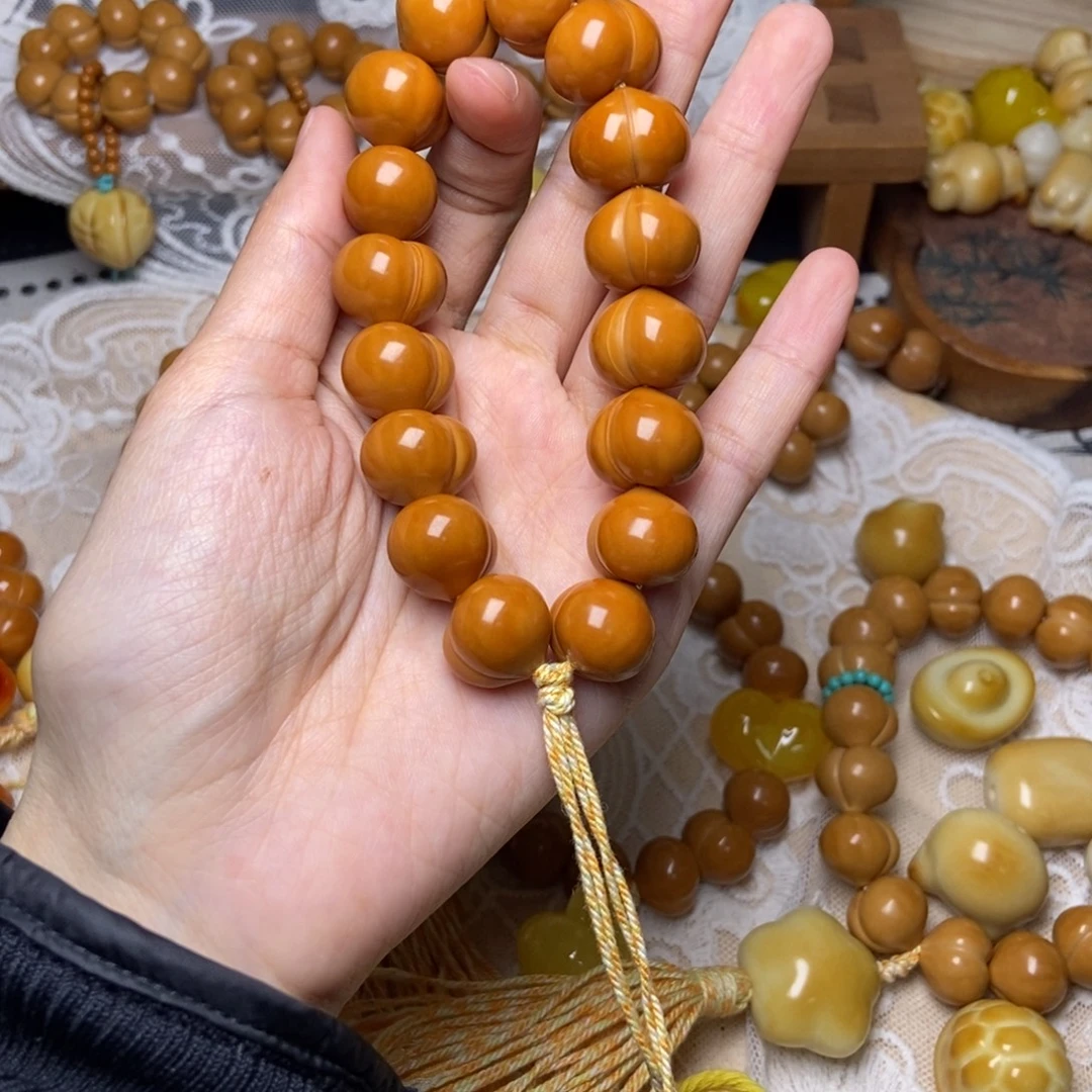 猴头核桃吊坠屁桃玻璃底卡16