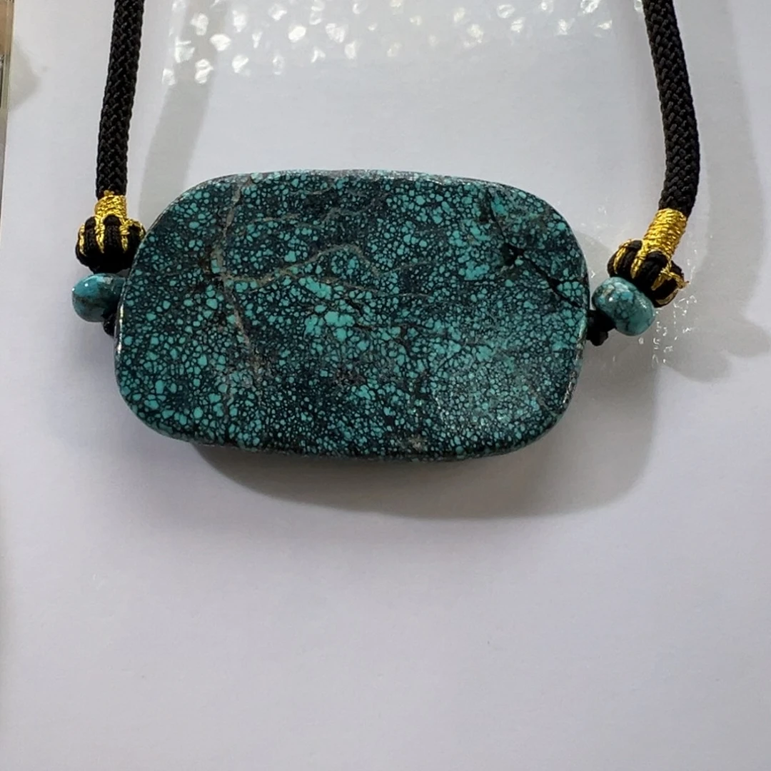 绿松石未镶嵌挂件