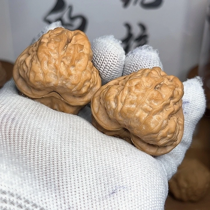 z***z文玩核桃吊坠8号，全品38+蛤蟆