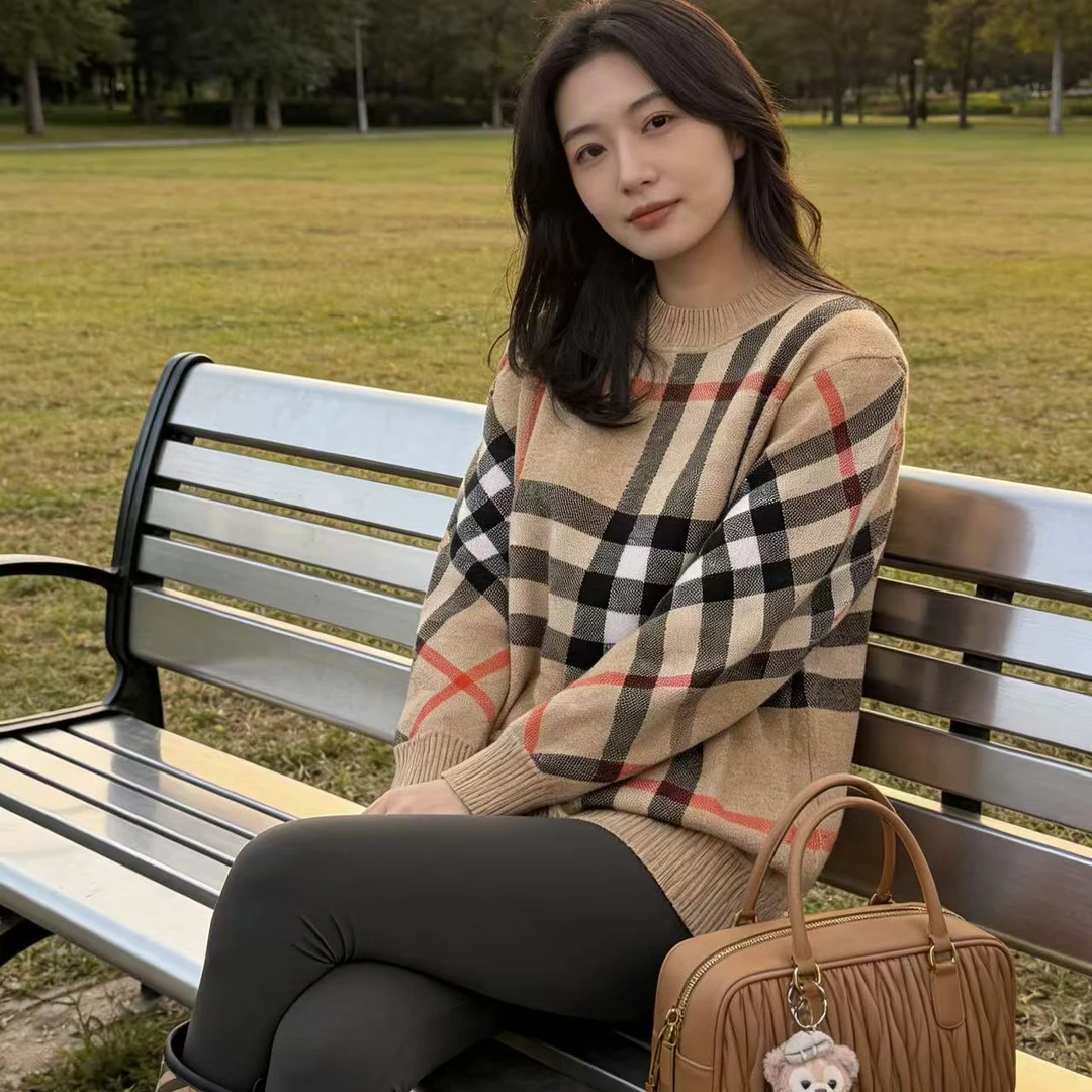 经典格纹宽松百搭毛衣-MY01