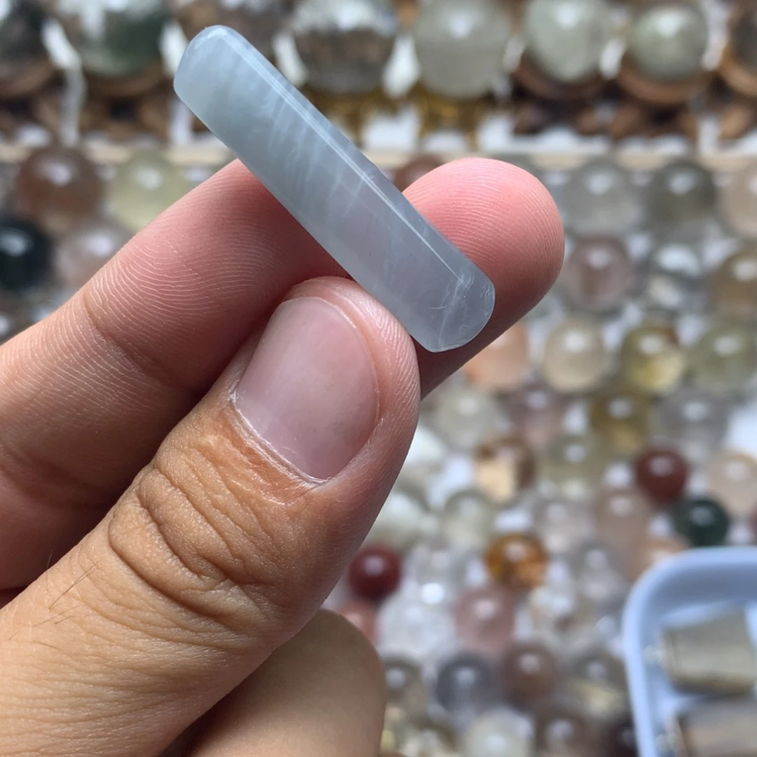 水晶珠宝半成品未镶嵌兔毛吊坠