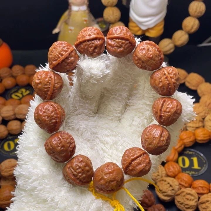 手串文玩核桃桃心