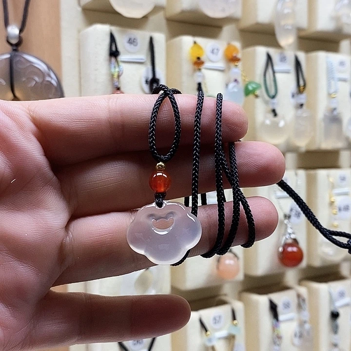 未镶嵌颈饰玛瑙/玉髓