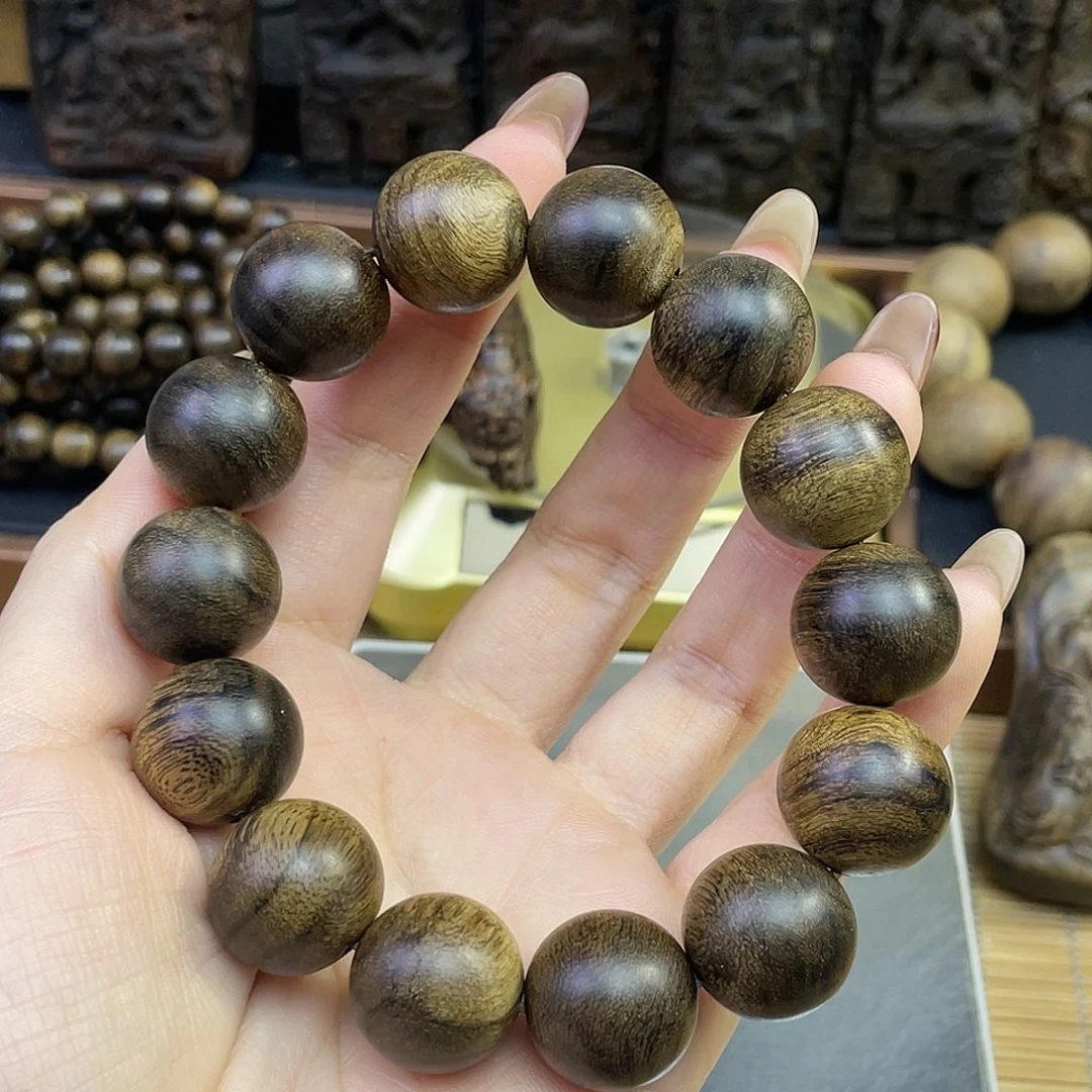 用***4沉香手串达拉干32.8g