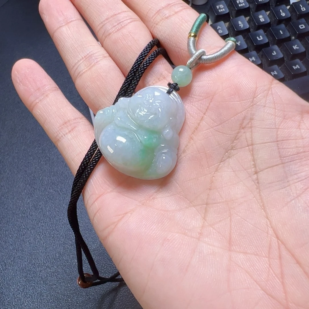 翡翠未镶嵌颈饰佛公翡翠吊坠