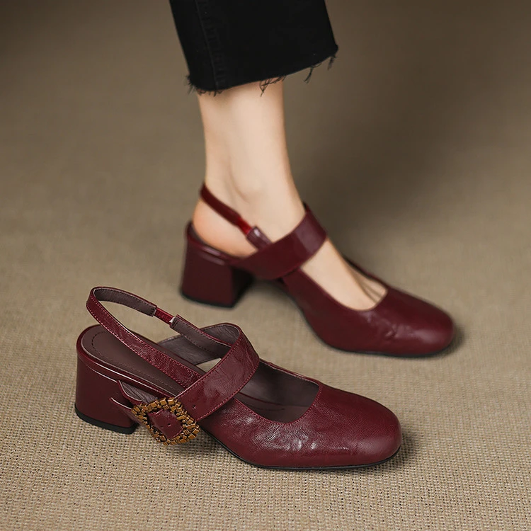 轻奢鞋子红色新款法式复古单鞋女欧洲站粗跟高跟鞋一字带包头羊皮