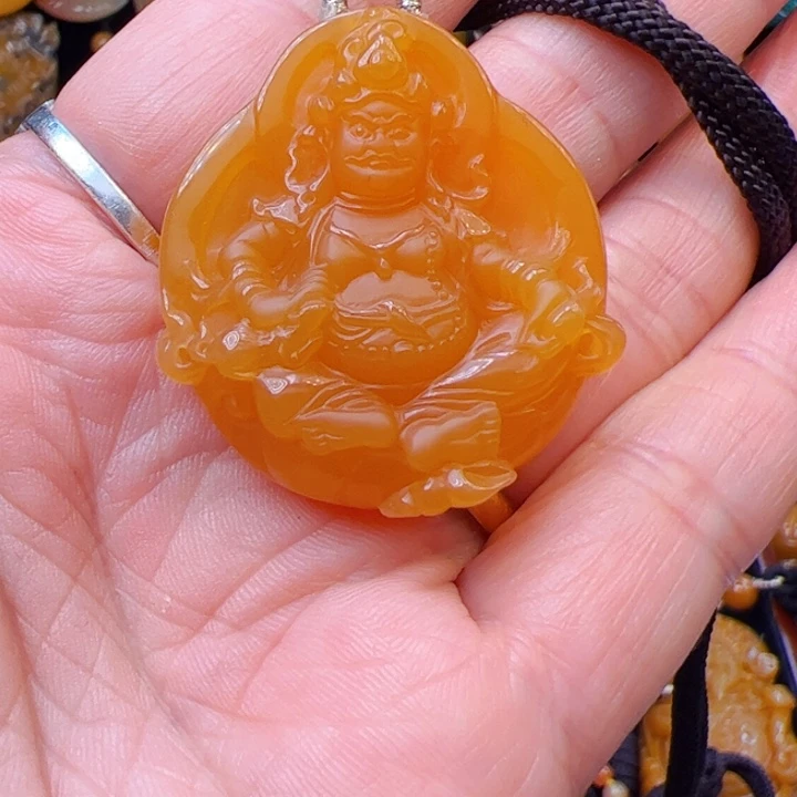 石英质玉（黄龙玉）合金颈饰