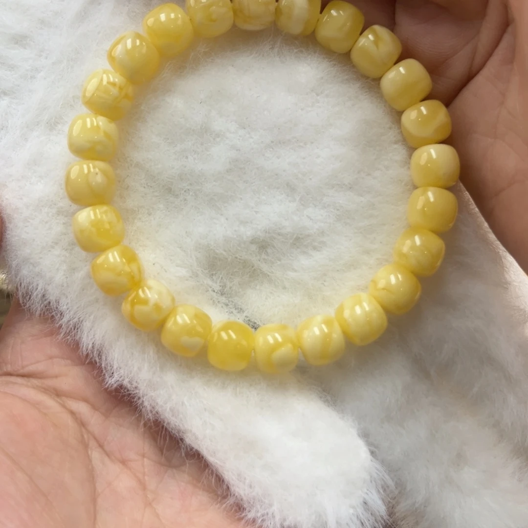 蜜蜡裸石未镶嵌未品控