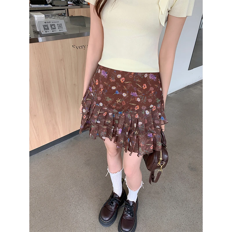 棕色辣妹A字短裙女2025夏季新款高腰显瘦复古碎花纯欲小裙子