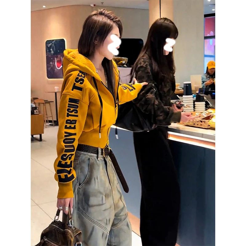 欧货高端洋气拉链连帽卫衣短外套女冬季加绒加厚百搭时尚休闲上衣