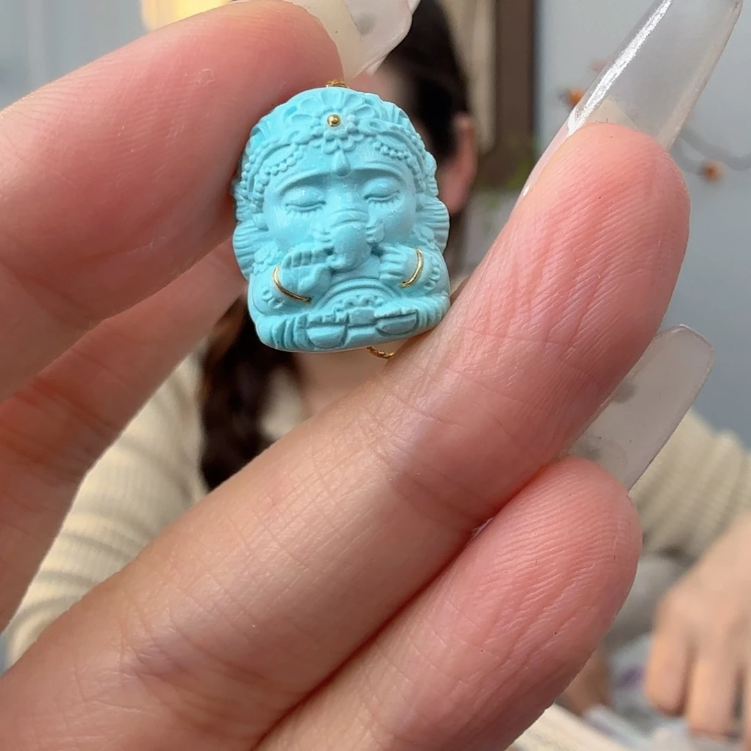 绿松石未镶嵌珠宝奇石