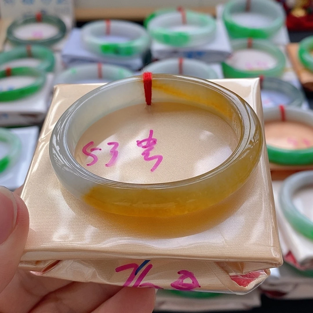 翡翠未镶嵌手镯8号